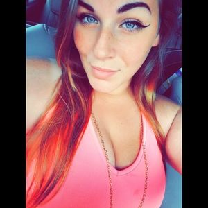 Meet your Posher, Katie breeana